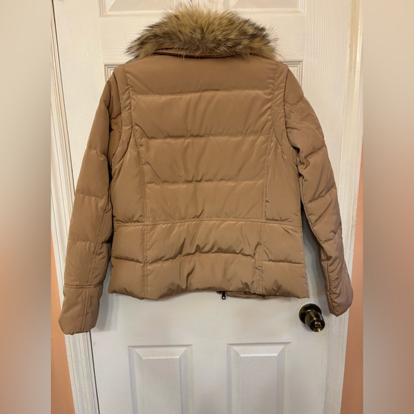 1 Madison convertible puffer coat/vest with removable fur collar, size small - Picture 6 of 7